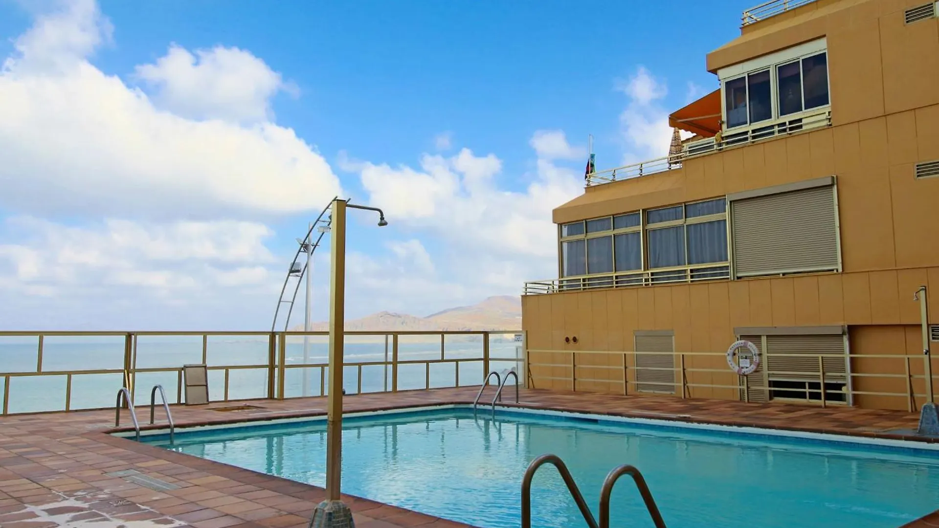 Apartamento Con Terraza Y Piscina En Las Canteras Las Palmas de Gran Canaria